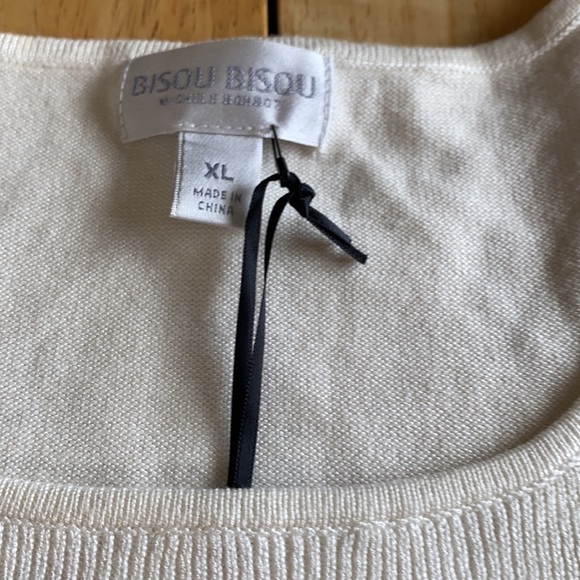 Bisou Bisou Cold Shoulder Cream Sweater - Picture 7 of 13